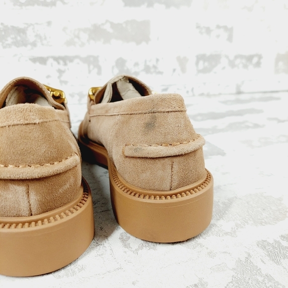 New Steve Madden Karmine Gleaming Tan Suede Goldtone Hardware Loafer W298 - Picture 4 of 11